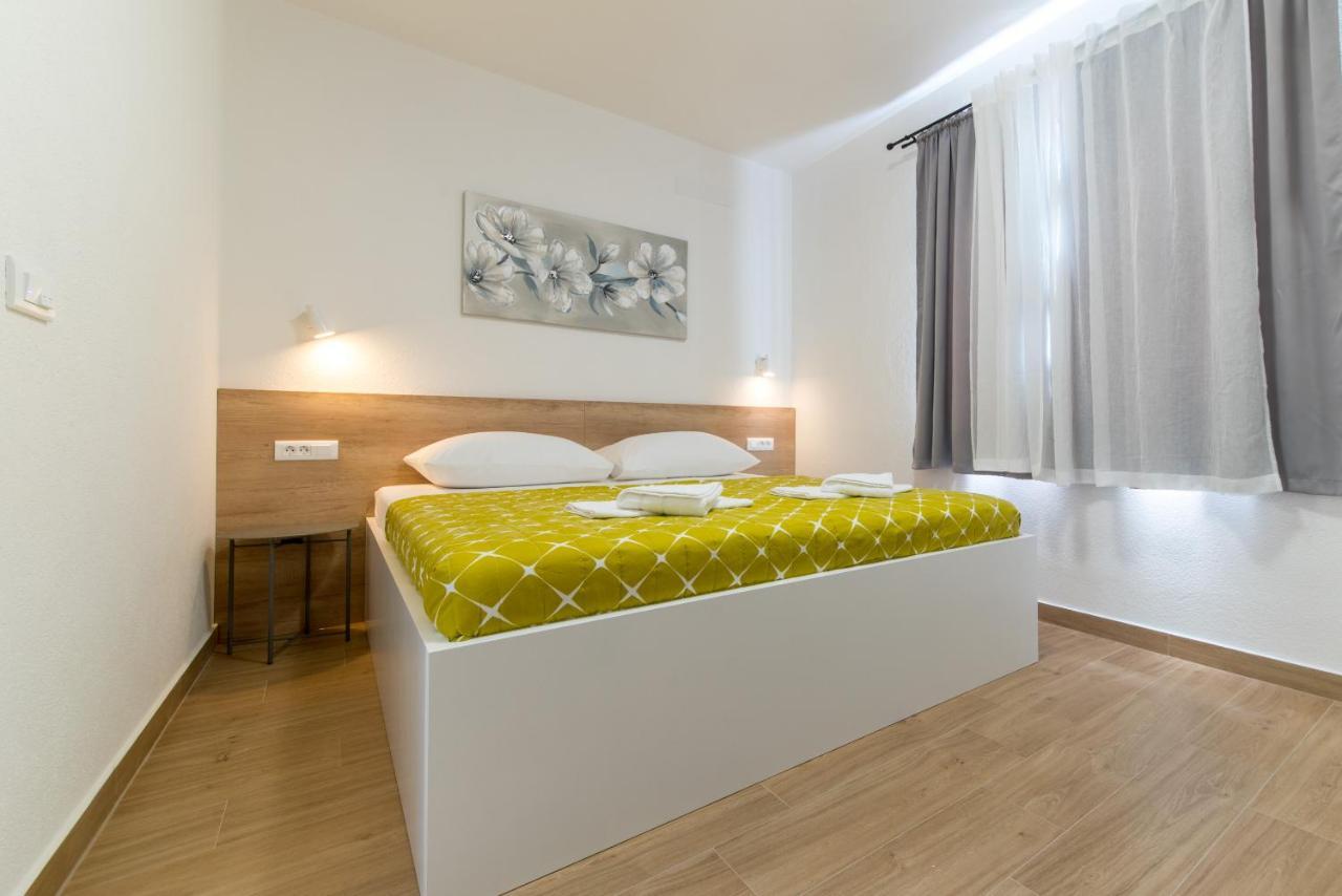 Apartment Mare Krvavica Luaran gambar