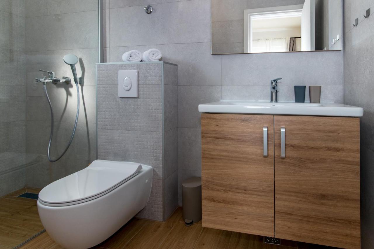 Apartment Mare Krvavica Luaran gambar